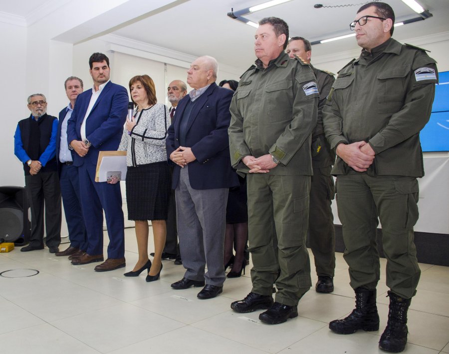 FOTO NA MINISTRA. Patricia Bullrich present&oacute; en conferencia de prensa los alcances del Servicio C&iacute;vico Voluntario en Valores.