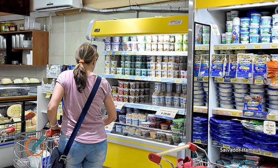 FOTO NA LACTEOS. Subieron sus precios y bajaron sus ventas.