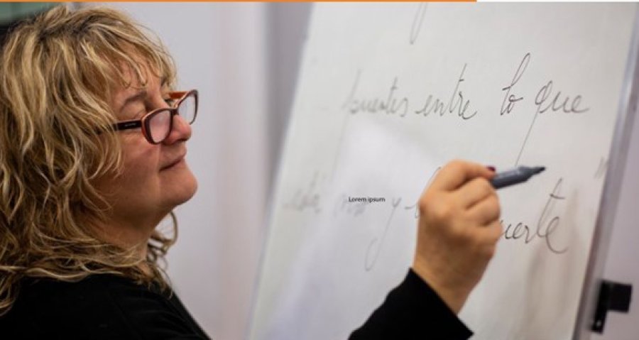 FOTO CP// ANGELA PRADELLI// Esta tarde coordinar&aacute; un taller de escritura en el Complejo Cultural del Viejo Mercado.