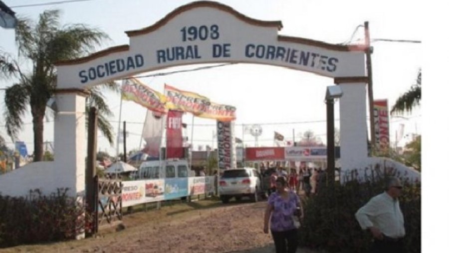 FOTO INTERNET RAZA BRAFORD. Ser&aacute; una de las que participar&aacute; de la muestra.   FOTO ARCHIVO ESCENARIO. Predio en el que se realizar&aacute; la Expoagro.