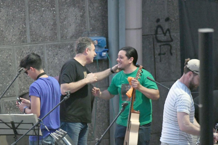 FOTO PRENSA MUNICIPAL PARTICIPACION. Los vecinos se acercaron masivamente al Anfiteatro 