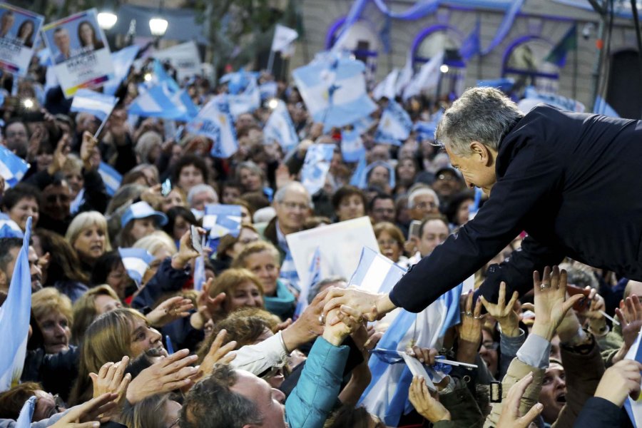 FOTO NA MACRI. Lleg&oacute; ayer con la campa&ntilde;a del "S&iacute; se puede" a la ciudad de Pergamino.