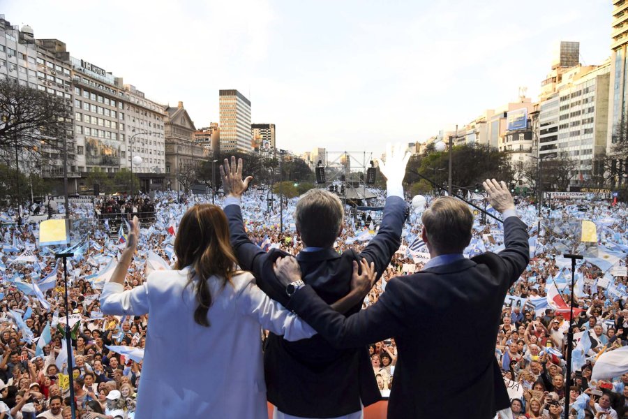 FOTO NA MARCHA DEL MILLON. Macri en una nueva convocatoria del "S&iacute;, se puede".