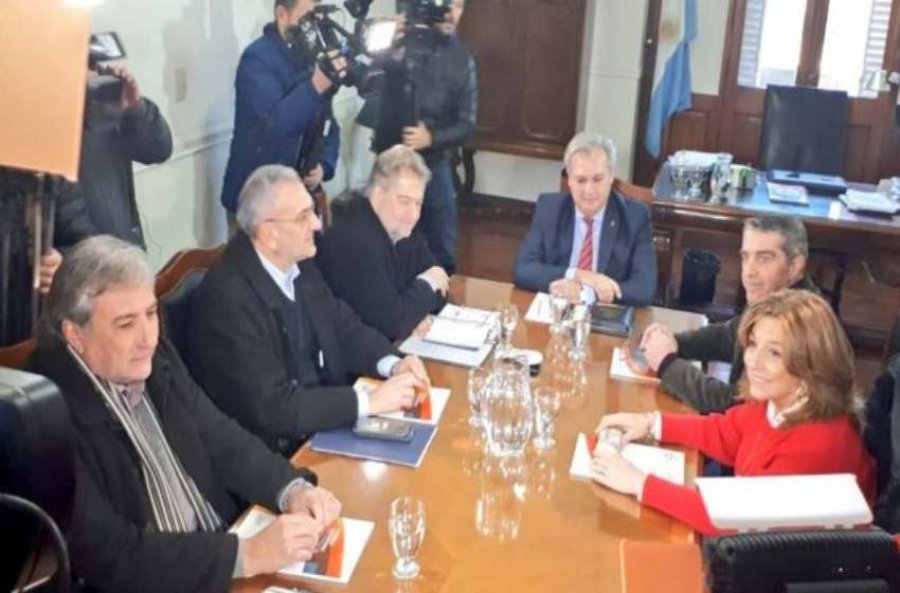 PREOCUPACION. El equipo t&eacute;cnico de Perotti se&ntilde;ala que &ldquo;el d&eacute;ficit al mes diciembre estar&iacute;a por encima de los $ 19.000 millones&rdquo;.