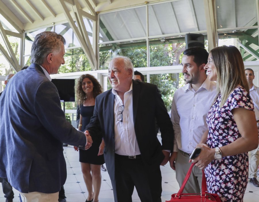 FOTO NA PRESIDENTE. Mauricio Macri recibi&oacute; a emprendedores y Pymes en Olivos.