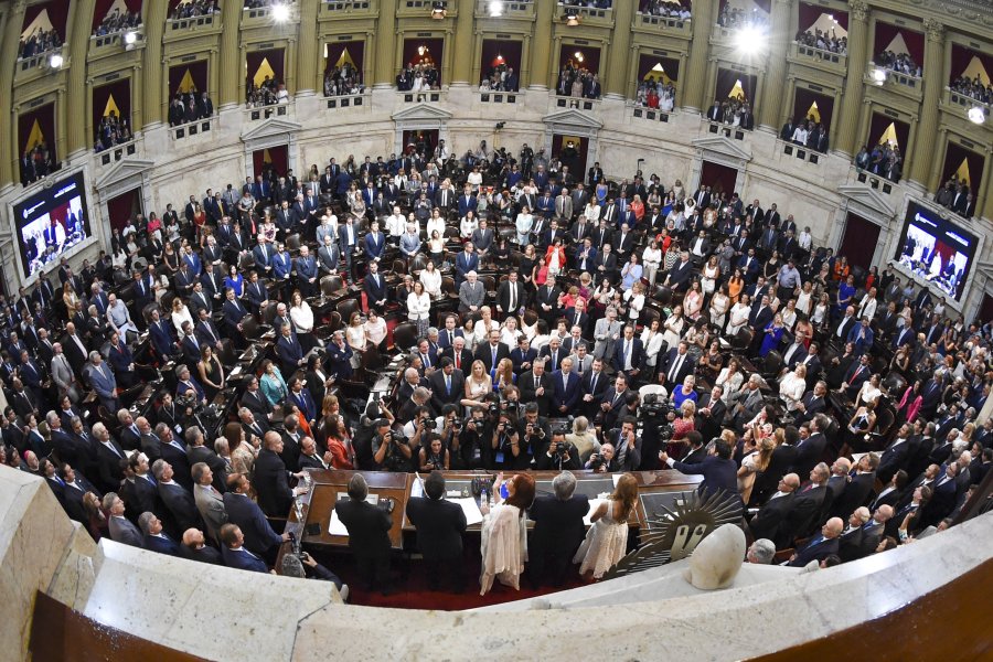 FOTO NA A TRABAJAR. Los legisladores el martes en la Asamblea; la semana que viene deber&aacute;n sesionar.