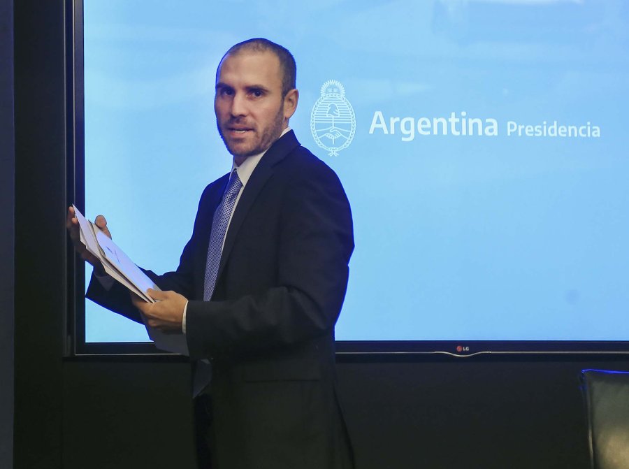 MARTIN GUZNAN// El flamante titular de Econom&iacute;a fue elogiado por su formaci&oacute;n acad&eacute;mica y sus principios morales.