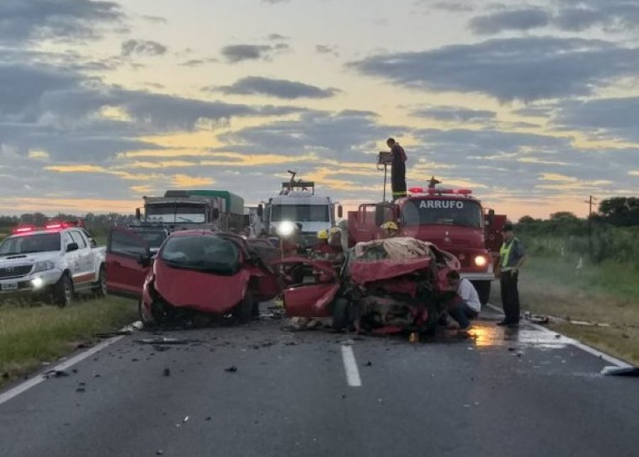 FOTO INTERNET LUGAR DEL ACCIDENTE. Lo observado a poco de ocurrir la colisi&oacute;n.