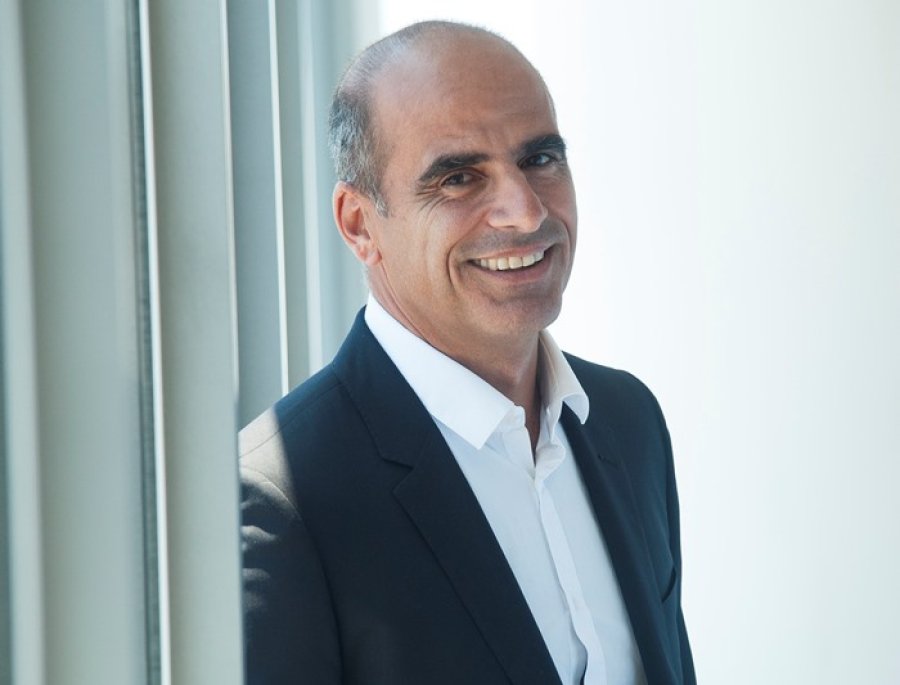 PRENSA TELECOM ROBERTO NOBILE. Fue designado ayer en Telecom.