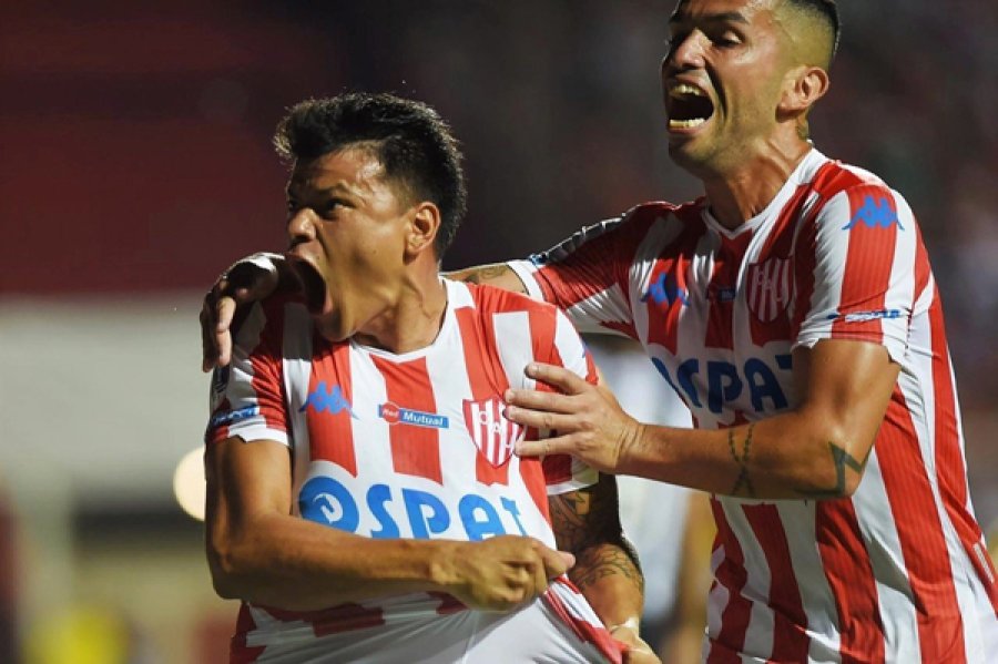 FOTO WEB FESTEJO. / Uni&oacute;n le gan&oacute; 3-0 al Mineiro en Santa Fe.