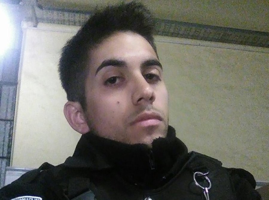 FOTO LA OPINION EXPOLICIA IMPUTADO. Franco F. est&aacute; detenido por la muerte de su novia de 20 a&ntilde;os.