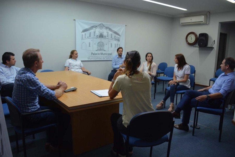 FOTO COMUNICACION// NUEVA REUNION/ Fue celebrada ayer por la ma&ntilde;ana en dependencias municipales.
