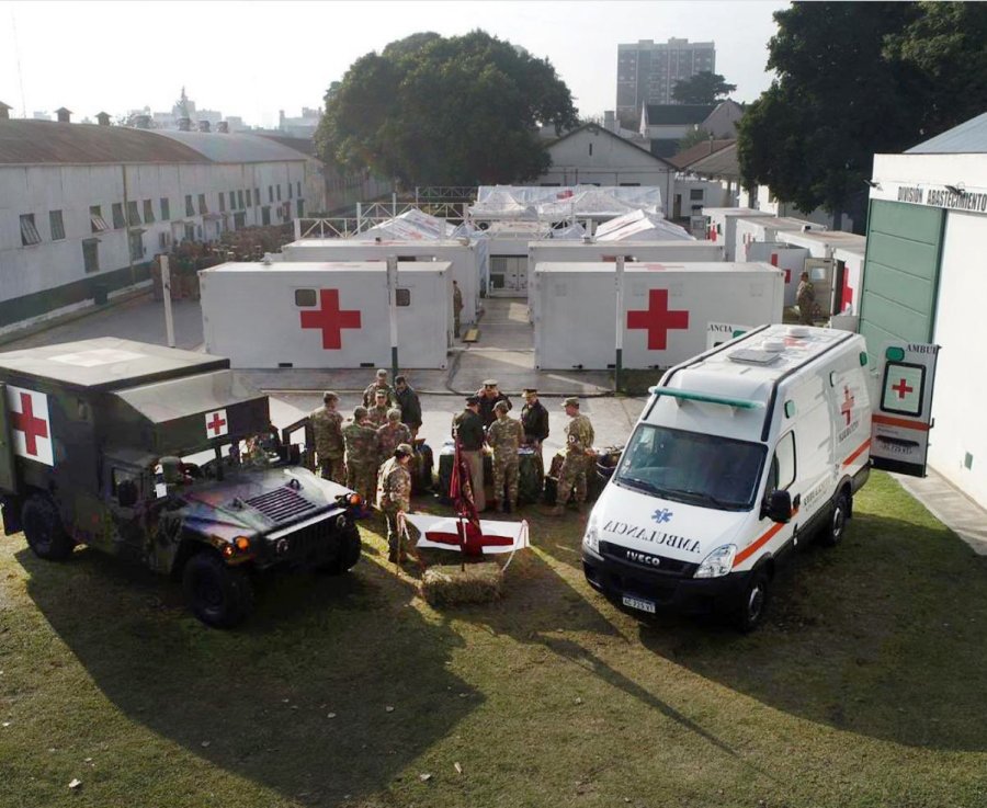 FOTO NA EJERCITO ARGENTINO. Monta los hospitales de campa&ntilde;a en Campo de Mayo.