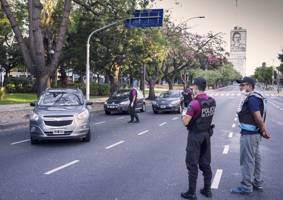 FOTO NA. CONTROLES.  Una de las acciones que permiti&oacute; la detenci&oacute;n de varias personas.