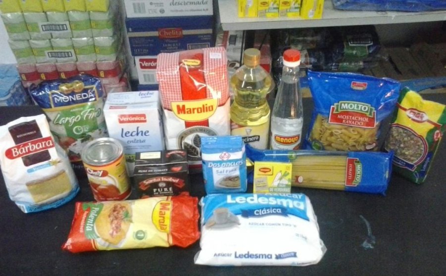 FOTO PRENSA MUNICIPALIDAD// COMESTIBLES//Fueron adquiridos para el personal de barrido urbano.