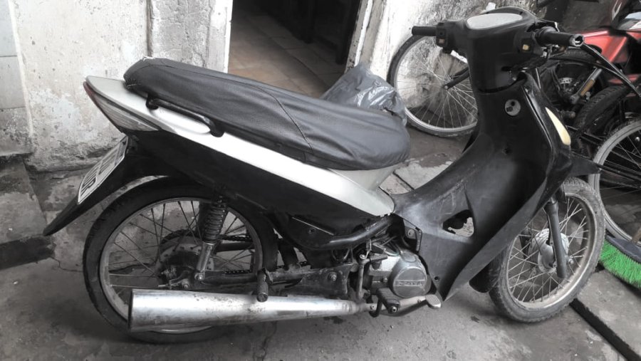 FOTO LA OPINION SECUESTRADA. Motocicleta que hab&iacute;a sido robada en diciembre pasado.