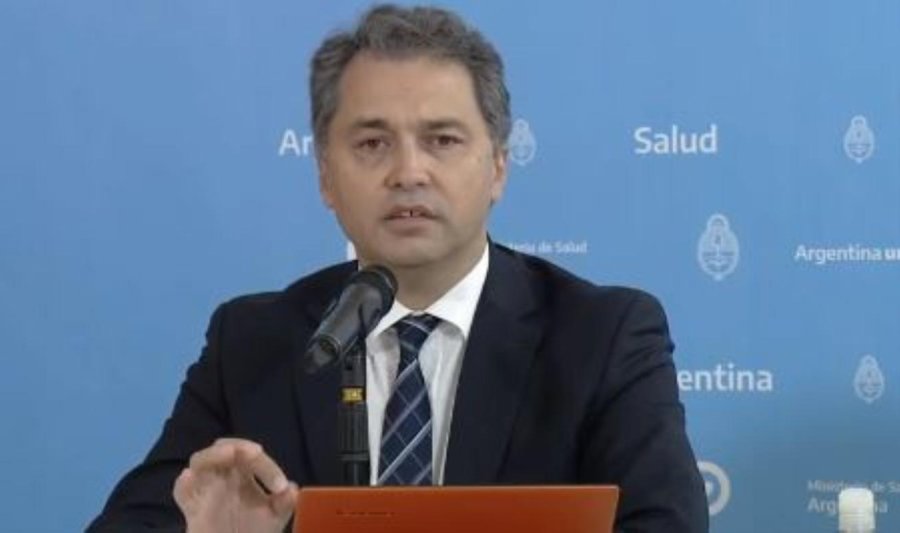 FOTO NA ALEJANDRO COSTA. Al proporcionar el informe.