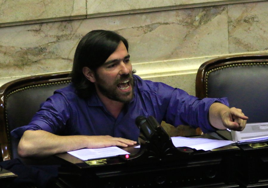 FOTO NA NICOLAS DEL CA&Ntilde;O. Actual diputado nacional por el Frene de Izquierda.