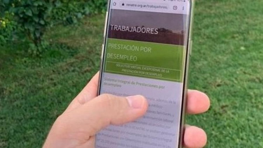 IMAGEN INTERNET POR INTERNET. Se realiza un tr&aacute;mite.