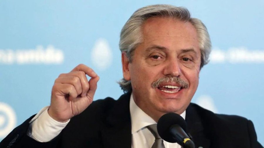 FOTO ARCHIVO ANUNCIO. Fue realizado por Alberto Fern&aacute;ndez.