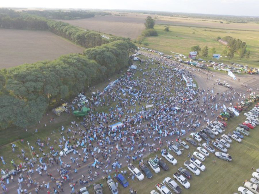 FOTO NA MOVILIZACION. En gran parte del pa&iacute;s hubo movilizaciones con duras cr&iacute;ticas al Gobierno nacional.