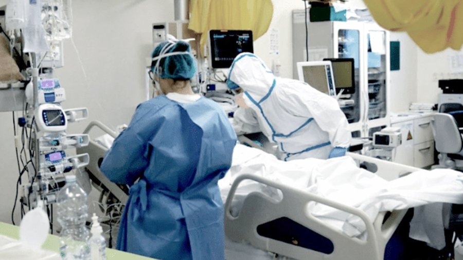 FOTO NA PREOCUPACION. Ya son 523 los internados en unidades de terapia intensiva.