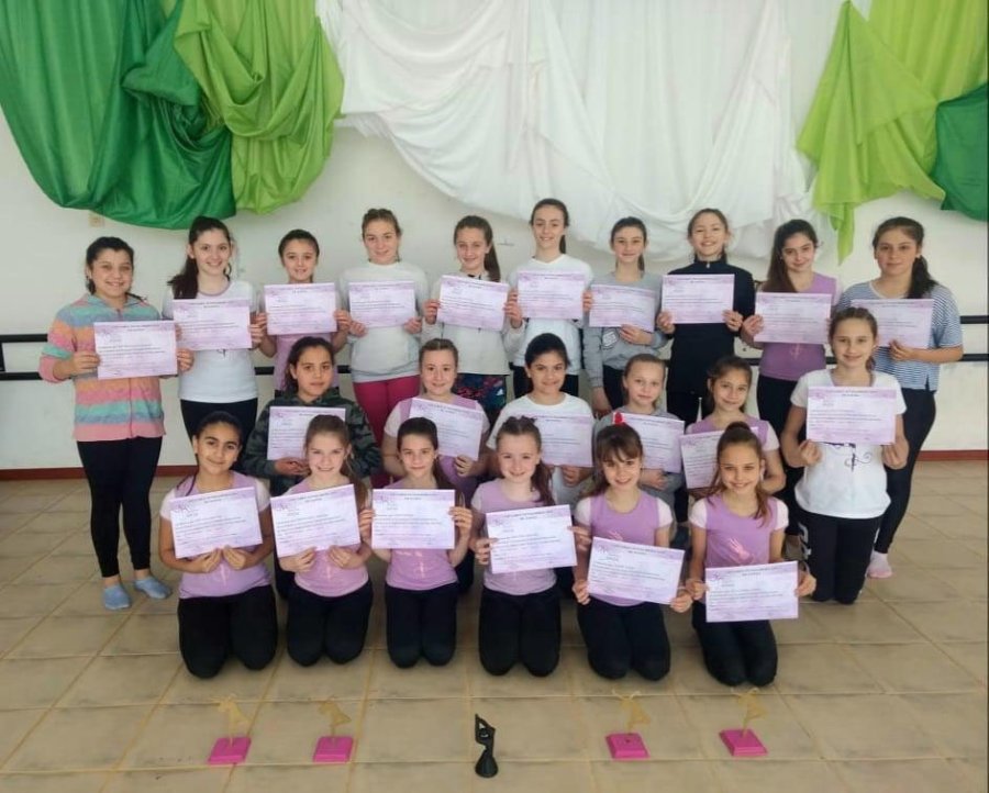 FOTO EL DEPARTAMENTAL// ALUMNAS// Las ni&ntilde;as que este a&ntilde;o hicieron su formaci&oacute;n en forma remota.