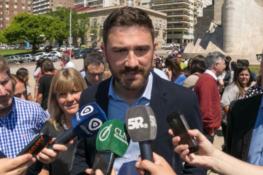 FOTO PRENSA PS ESTEVEZ. "Tenemos que terminar con la falsa dicotom&iacute;a entre condiciones de trabajo o productividad", dijo.