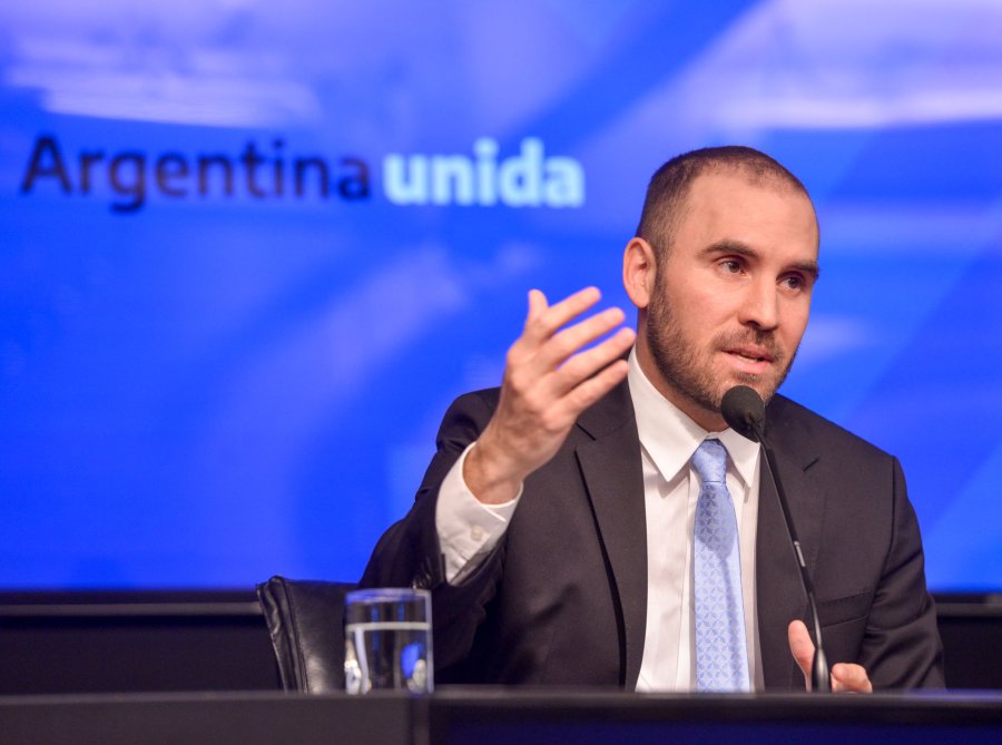 FOTO NA MARTIN GUZMAN. El ministro brind&oacute; el informe.