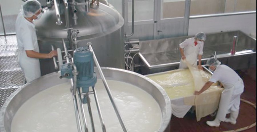 FOTO INTERNET SAPUTO. Determin&oacute; un aumento de 30 centavos por litro a  sus productores.  FOTO ARCHIVO INDUSTRIA LACTEA. Varias empresas aumentaron el precio.