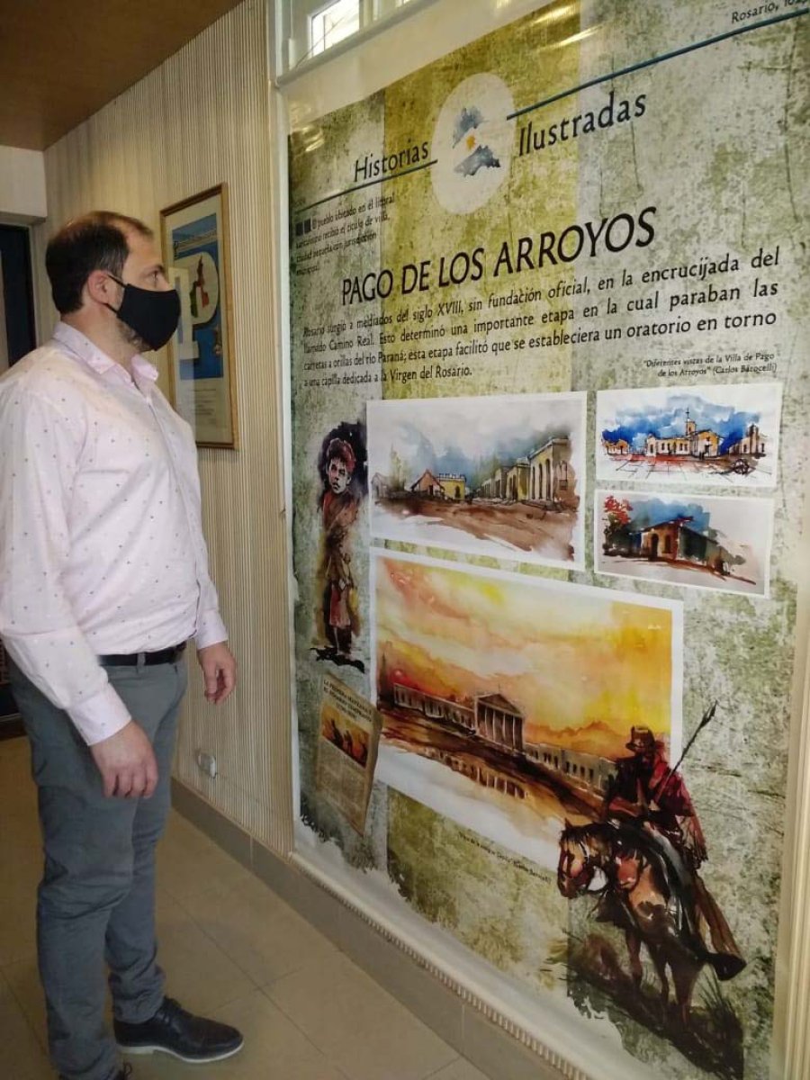 FOTO PRENSA COMUNA// MUESTRA. Jos&eacute; Barbero apreciando la exposici&oacute;n. FAE. La entrega fue realizada recientemente. RAMONA +VERDE.  Se entregaron recipientes para la recolecci&oacute;n diferenciada.