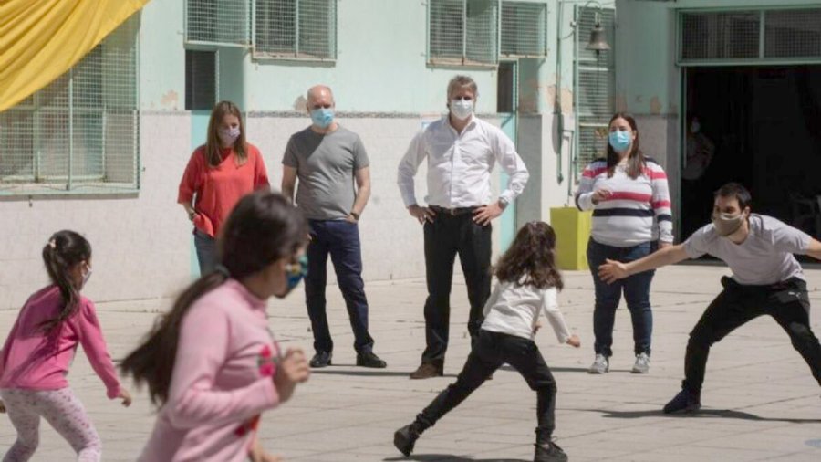 FOTO NA VUELTA A CLASES. Retomar&iacute;an las clases el pr&oacute;ximo 17 de febrero de 2021.
