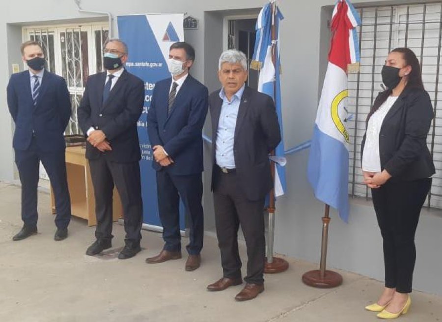 FOTO MPA ACTO. Encabezaron el mismo, Nicol&aacute;s Stegmayer, Alcides Calvo, Diego Vigo, Jorge Baclini, y Victoria Civalero.