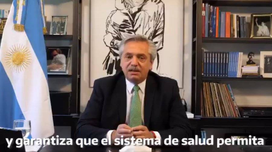 FOTO NA PRESIDENTE. Desde su aislamiento en Olivos, Fern&aacute;ndez hizo el anuncio con un video compartido en redes sociales.
