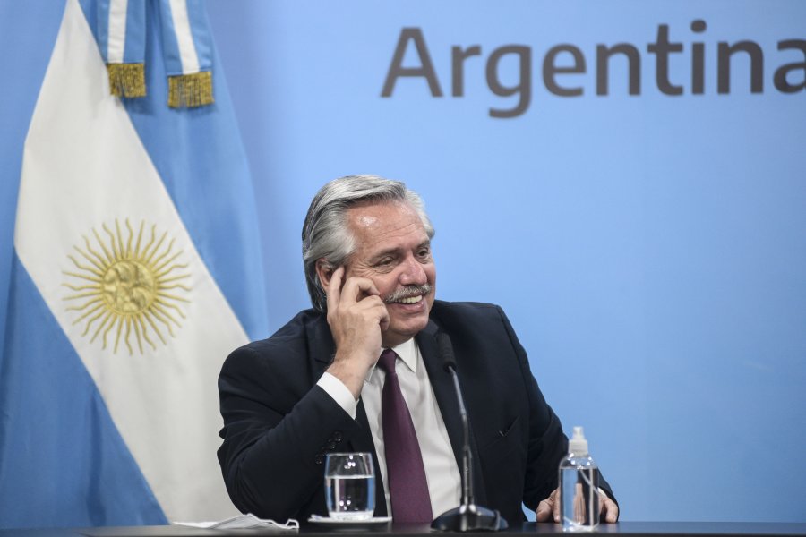 FOTO NA PRESIDENTE. Alberto Fern&aacute;ndez realiz&oacute; el anuncio en Casa Rosadas.