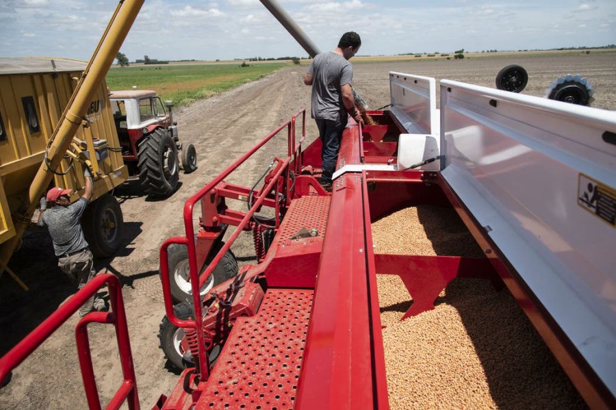 FOTO INTERNET MAQUINARIA AGRICOLA. La capacidad de uso instalada super&oacute; el 80%.