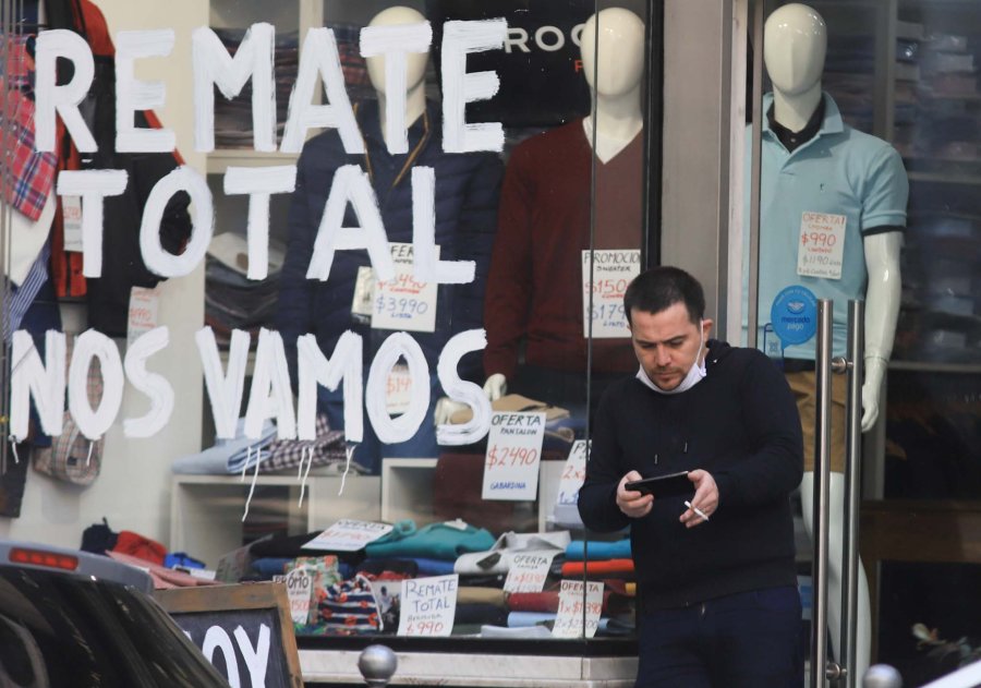 FOTO NA CRISIS. Miles de comercios no pudieron resistir.