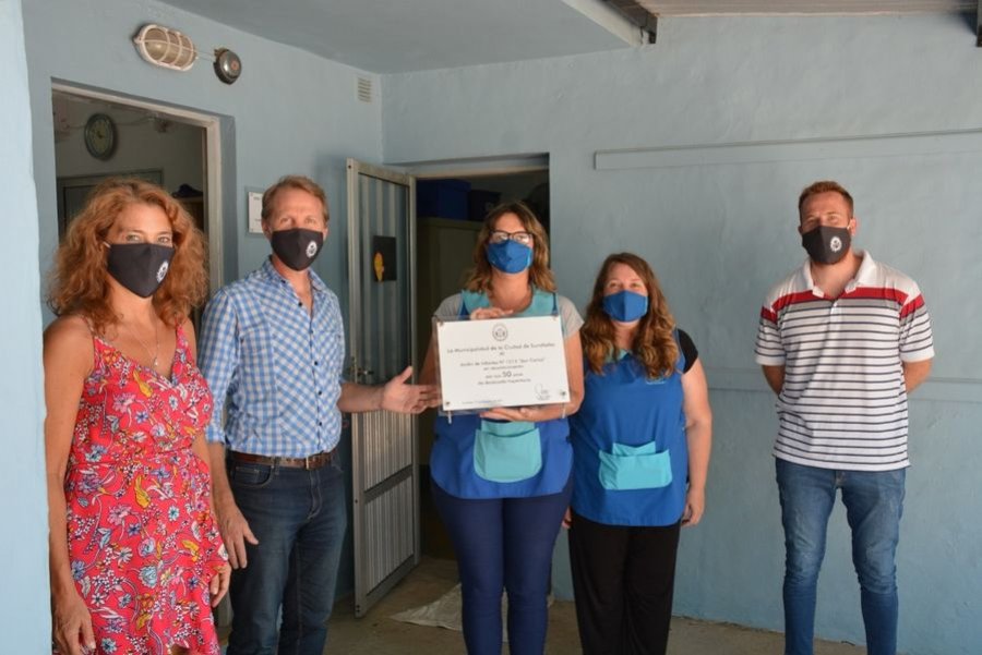FOTO COMUNICACI&Oacute;N// RECONOCIMIENTO// Un momento de la actividad concretada en la sede de la instituci&oacute;n educativa.