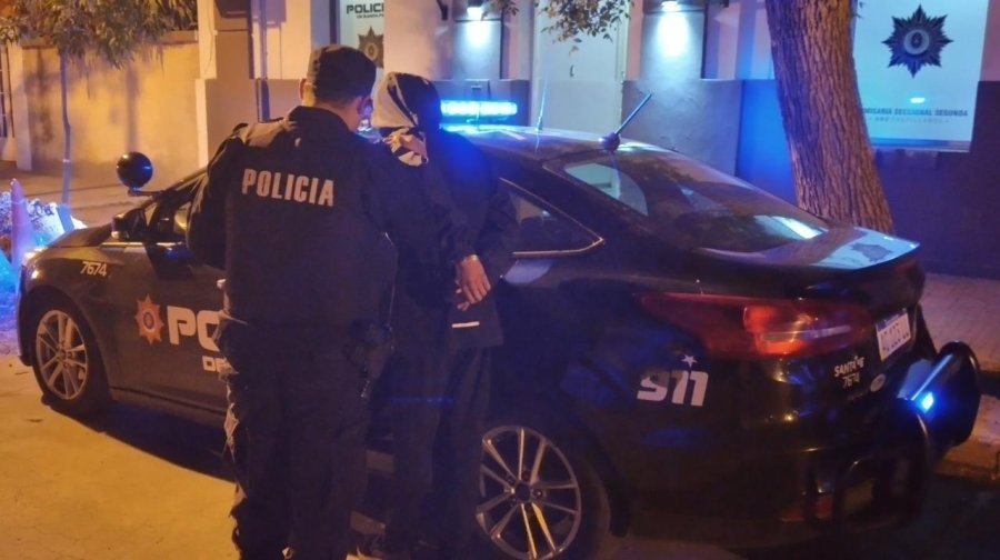 FOTO ARCHIVO. DETENCIONES.  Acciones similares se produjeron esta madrugada, en nuestra ciudad.
