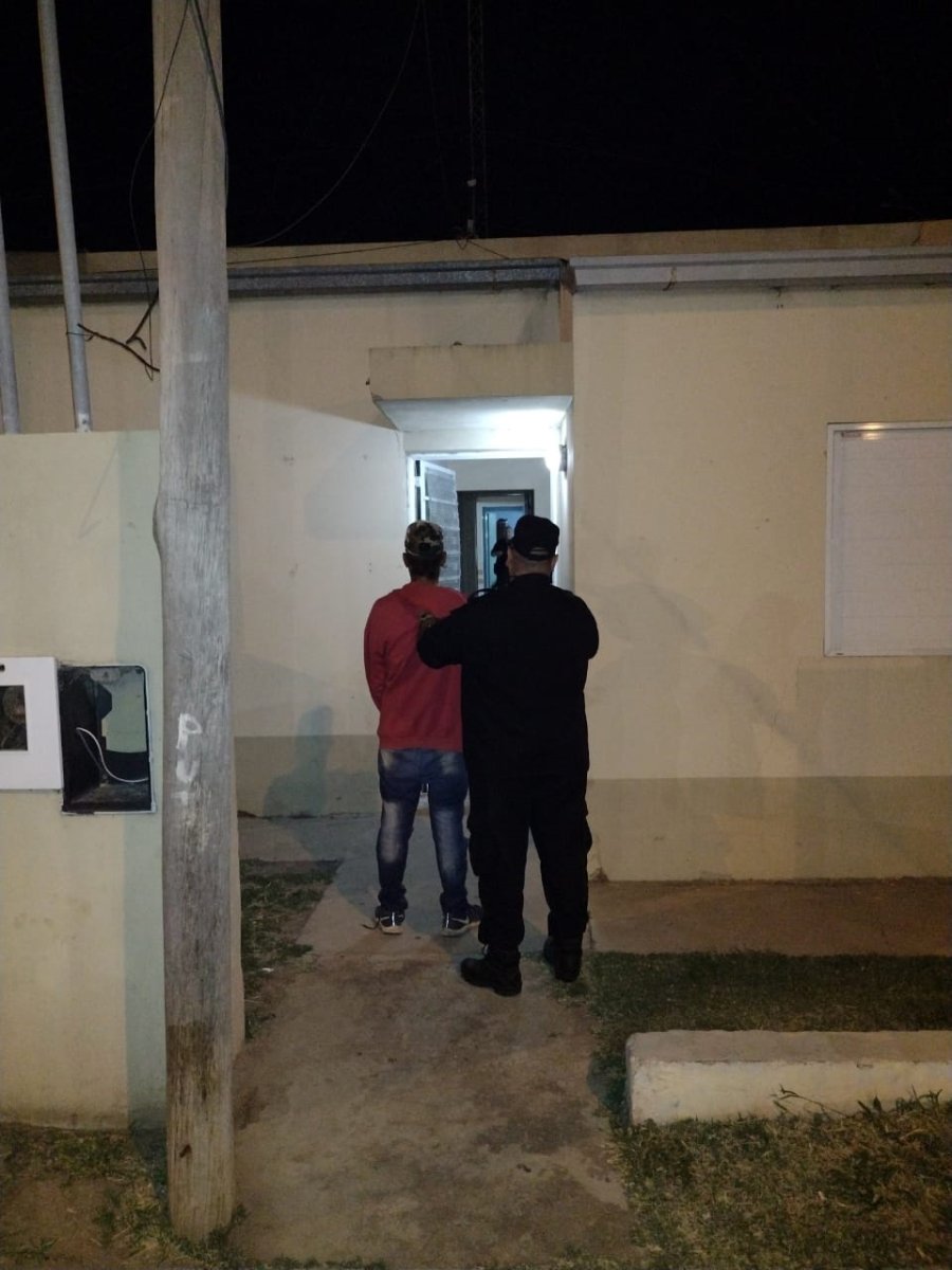 FOTO JPSF APREHENDIDO. El joven for&aacute;neo fue trasladado a Subcomisar&iacute;a 1&ordf;.