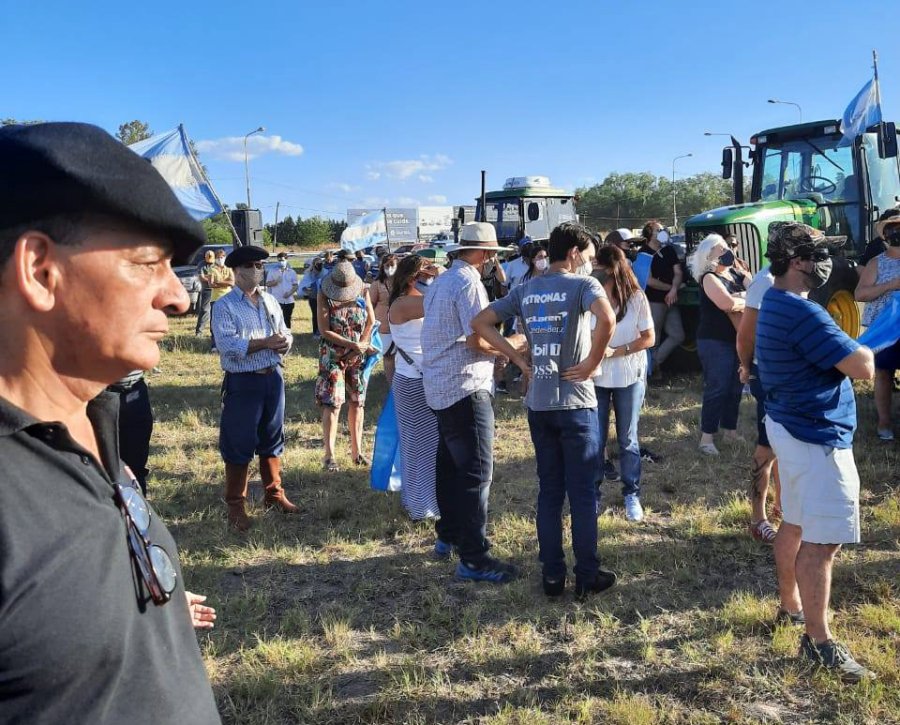FOTO NA ASAMBLEA. Productores agropecuarios se reunieron la semana pasada en la ciudad de San Pedro.