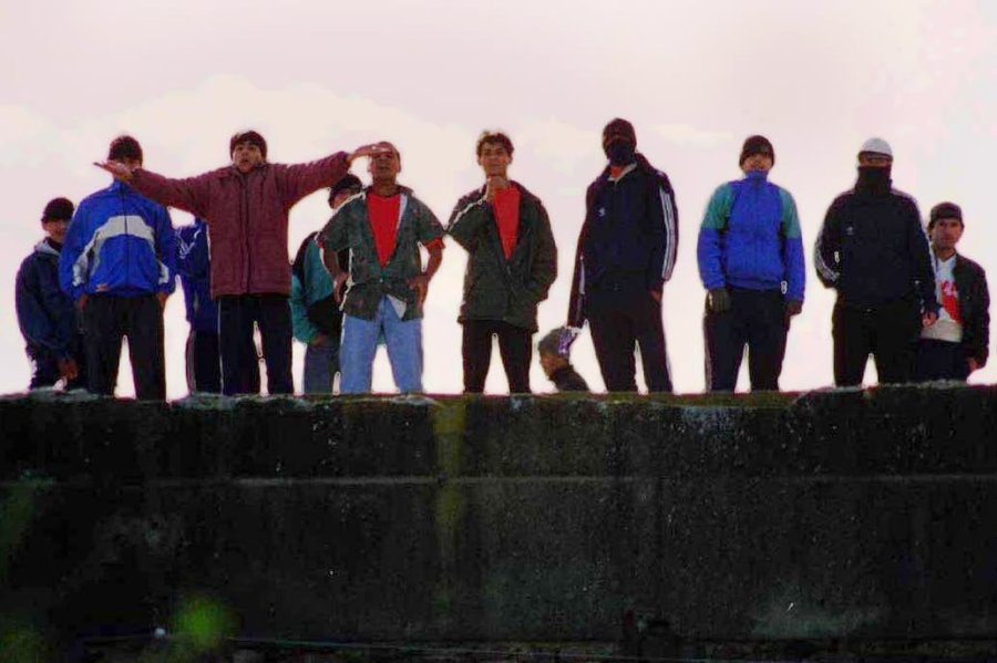 FOTO INTERNET MOTIN. Algunos de los internos que participaron de un hecho espeluznante.  FOTO INTERNET JUZGADOS. Parte de los part&iacute;cipes del mot&iacute;n.