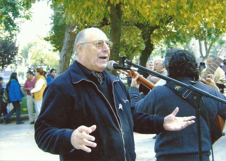 archivo César Ruíz Bustelo