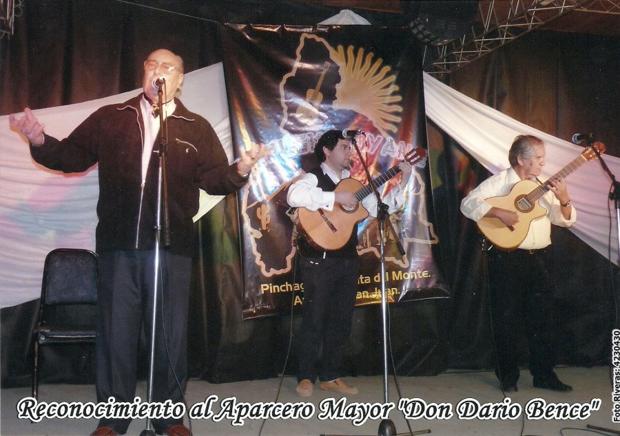 archivo C&eacute;sar Ru&iacute;z Bustelo
