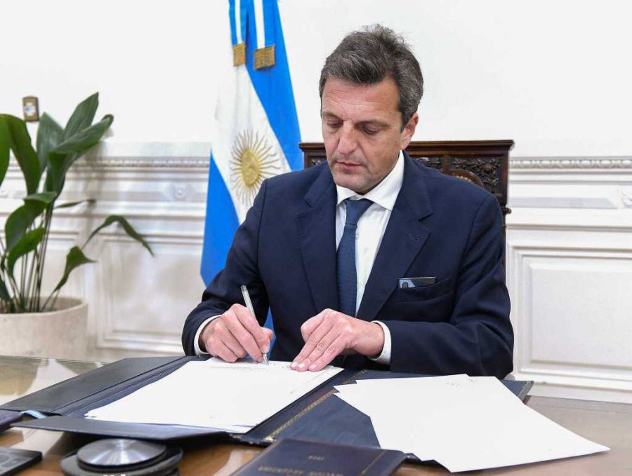 FOTO NA SERGIO MASSA. Se refiri&oacute; a la posible suspensi&oacute;n de las PASO y asegur&oacute; que prefiere "gastar en vacunas" antes que en boletas.
