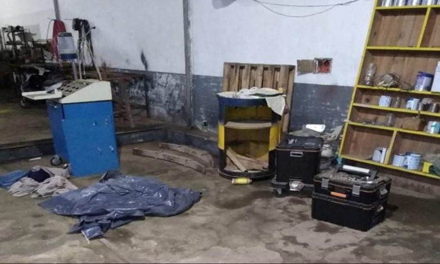 FOTO MOVIL QUIQUE TALLER. El lugar desde donde se alzaron con las herramientas el&eacute;ctricas qued&oacute; desolado.
