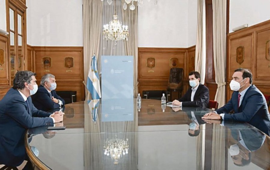 IMAGEN INTERNET EN EL NORTE ARGENTINO. Espacio institucional creado formalmente en abril de 1999.    IMAGEN INTERNET REUNION. Capitanich, Morales, De Pedro y Vald&eacute;z.