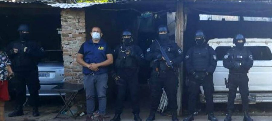 FOTO LA VOZ DE SAN JUSTO PROCEDIMIENTOS. Irrumpi&oacute; en las viviendas el Grupo de Operaciones T&aacute;cticas de Rafaela.