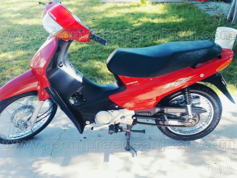 IMAGEN ARCHIVO. MOTOCICLETA. Un rodado similar fue recuperado por la Polic&iacute;a de esta ciudad.