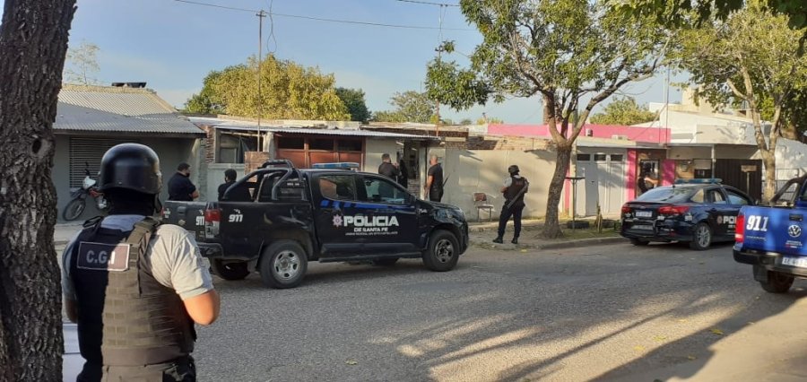 FOTO LA OPINION DA&Ntilde;OS Y AMENAZAS. Fueron requisadas dos viviendas.